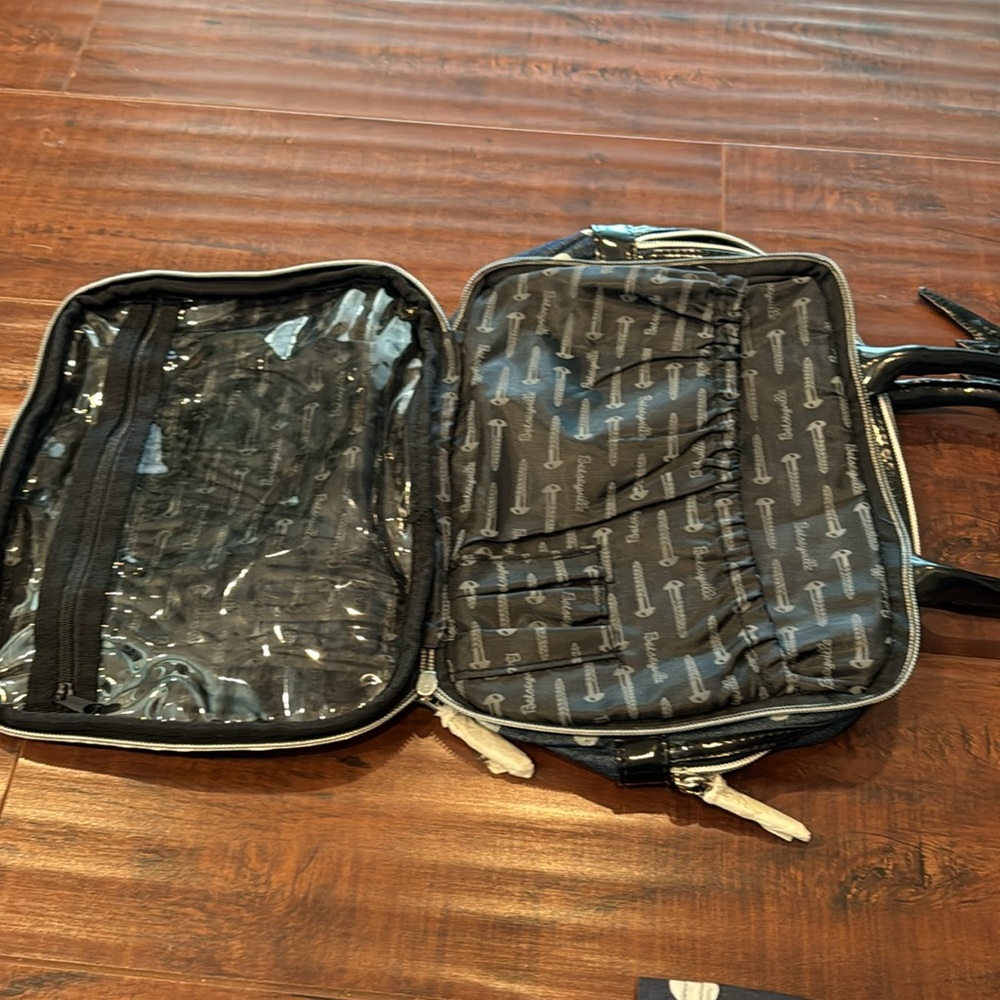Betsey Johnson Heart Lace Betseyville Make-Up Travel Bag, Denim, NWT! - Picture 8 of 12